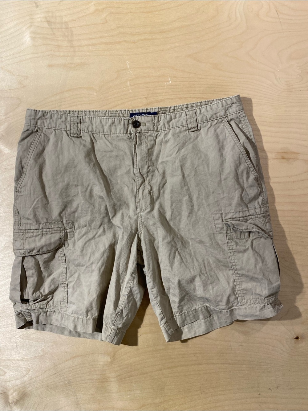 Chaps Men's Tan Cargo Shorts 40 (RK)